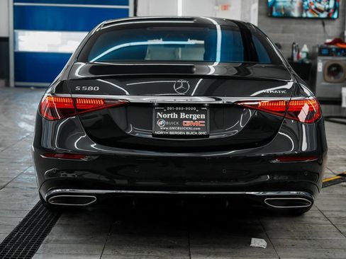 Used 2022 Mercedes-Benz S 580 S 580 image 7