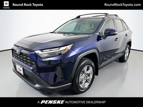 Certified 2025 Toyota RAV4 XLE w/ Convenience Package FWD image 1