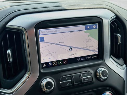 Used 2020 GMC Sierra 1500 SLT w/ SLT Premium Plus Package AWD/4WD image 14