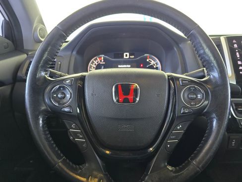 Used 2019 Honda Ridgeline RTL-E image 15