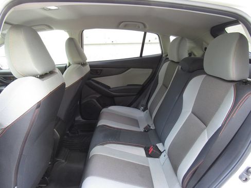 Used 2019 Subaru Crosstrek 2.0i Premium w/ Popular Package #2 AWD/4WD image 14