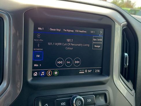 Used 2022 Chevrolet Silverado 1500 Custom image 23