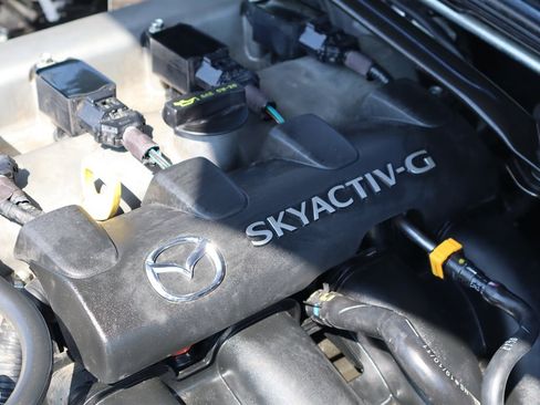 Used 2020 MAZDA MX-5 Miata RF Club RWD image 46