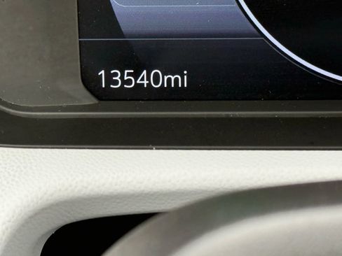 Used 2023 Chevrolet Bolt EUV Premier w/ Sun & Sound Package image 25