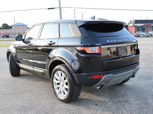 Used 2018 Land Rover Range Rover Evoque SE AWD/4WD image 7