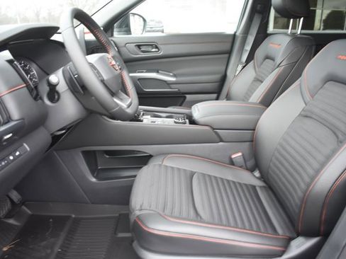 New 2026 Nissan Pathfinder Rock Creek w/ Rock Creek Premium Package image 15