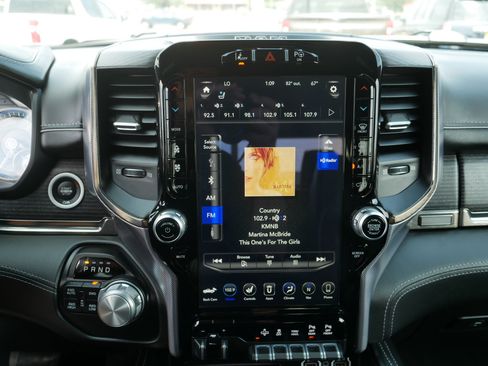Used 2019 RAM 1500 Limited AWD/4WD image 22
