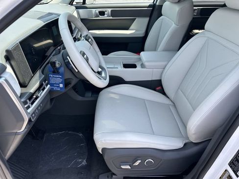 New 2026 Hyundai Santa Fe SEL FWD image 9