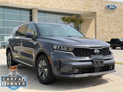 Used 2021 Kia Sorento EX FWD image 18