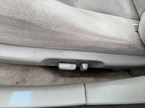 Used 1999 Toyota Camry LE image 14