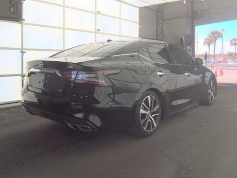 Used 2021 Nissan Maxima 3.5 SV w/ Floor Mat Group FWD image 4