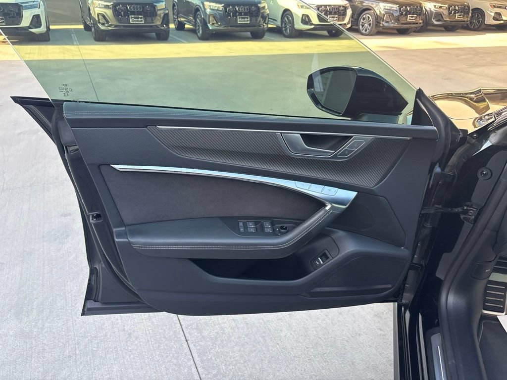 Used 2023 Audi S7 Premium Plus w/ Premium Plus Package AWD/4WD image 10