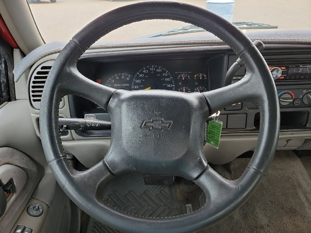 Used 1998 Chevrolet Silverado 1500 2WD Extended Cab w/ Preferred Equipment Group 2 image 28