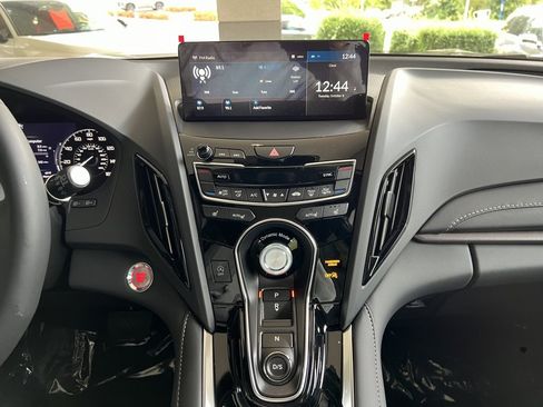 New 2026 Acura RDX SH-AWD image 19