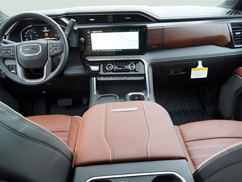 New 2026 GMC Sierra 2500 Denali Ultimate w/ Max Trailering Package image 30