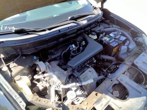 Used 2017 Nissan Rogue S image 28