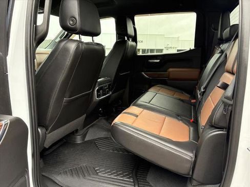 Certified 2021 Chevrolet Silverado 1500 High Country w/ LPO, Dark Essentials Package image 18