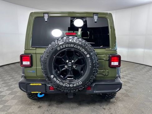 Used 2023 Jeep Wrangler Unlimited w/ Sun & Screen Package image 4