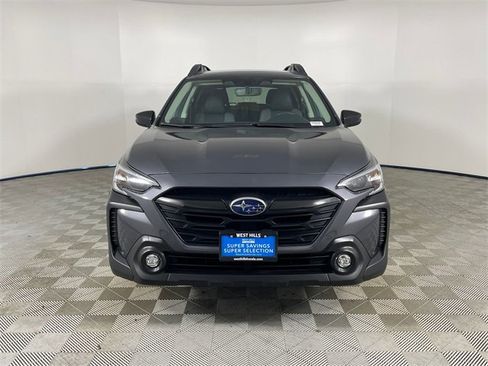 Used 2025 Subaru Outback Onyx Edition image 26