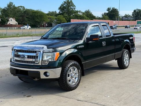 Used 2013 Ford F150 XLT w/ Luxury Equipment Group AWD/4WD image 1