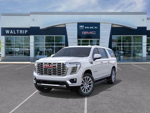 New 2026 GMC Yukon XL Denali image 10