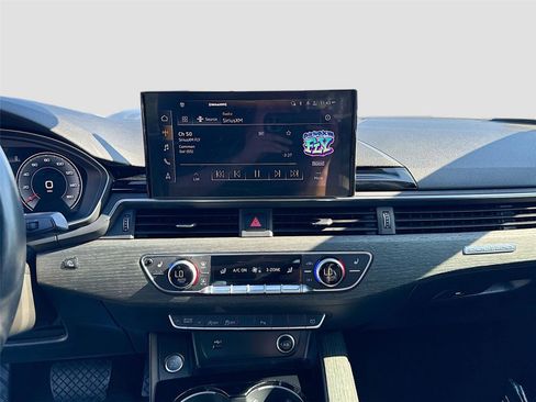 Used 2022 Audi A4 2.0T Premium Plus image 14