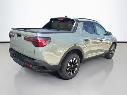New 2026 Hyundai Santa Cruz SEL FWD image 3