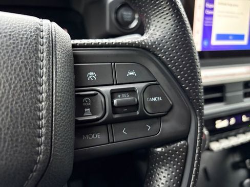 Used 2025 Toyota Tacoma SR5 image 17