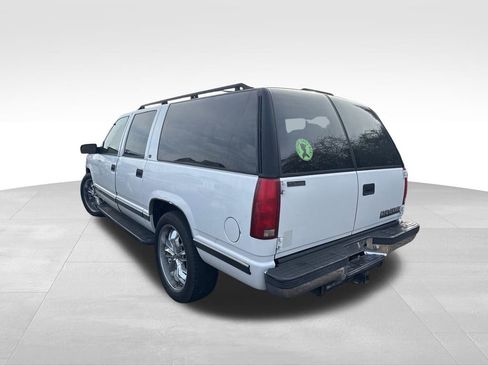Used 1999 Chevrolet Suburban 2WD w/ Preferred Equipment Group 3 image 6