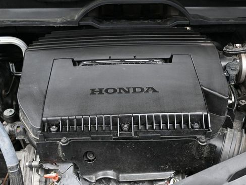 Used 2025 Honda Pilot EX-L image 43