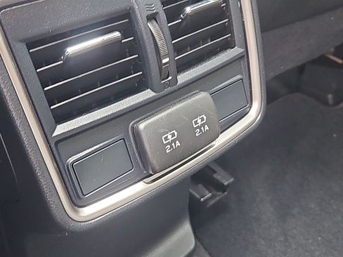 Used 2020 Subaru Forester Limited AWD/4WD image 14