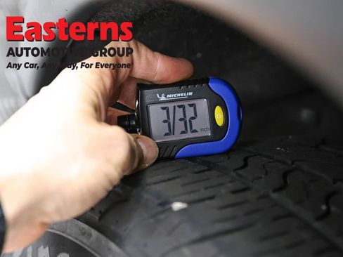 Used 2023 Dodge Durango SXT image 25