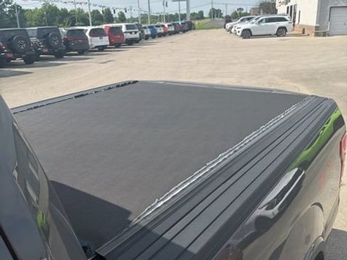 Used 2018 Ford F150 XLT w/ Equipment Group 302A Luxury AWD/4WD image 43