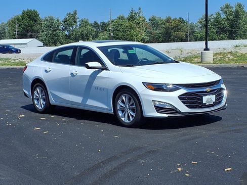 Used 2024 Chevrolet Malibu LT FWD image 32