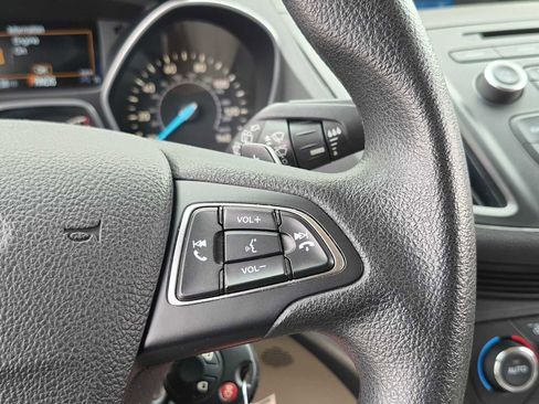 Used 2017 Ford Escape SE AWD/4WD image 22
