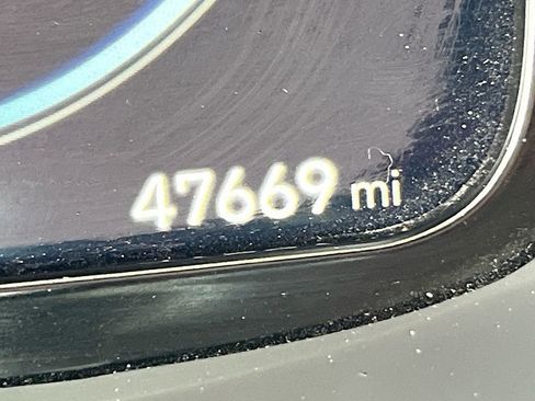 Used 2021 Hyundai Palisade Calligraphy w/ Winter Package image 12