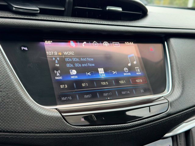 Used 2017 Cadillac XT5 Luxury w/ Driver Awareness Package AWD/4WD image 12
