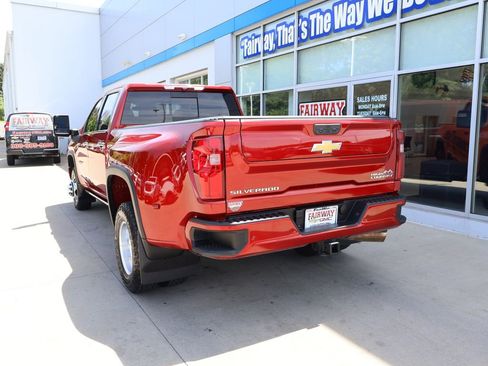 Used 2022 Chevrolet Silverado 3500 High Country w/ Safety Package II AWD/4WD image 8