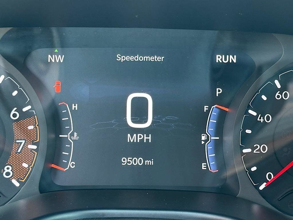 Used 2026 Jeep Compass Limited AWD/4WD image 21