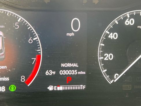 Used 2023 Honda HR-V LX image 12