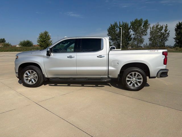 Used 2020 Chevrolet Silverado 1500 LTZ AWD/4WD image 9