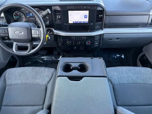 Used 2023 Ford F350 XLT w/ FX4 Off-Road Package image 3
