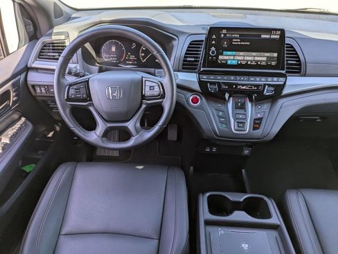 Used 2025 Honda Odyssey Sport-L image 18