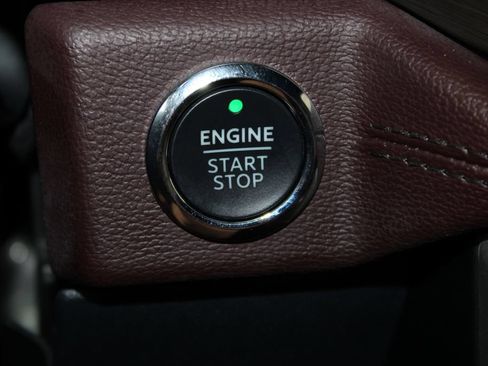Used 2024 Ford Expedition Max Limited AWD/4WD image 44