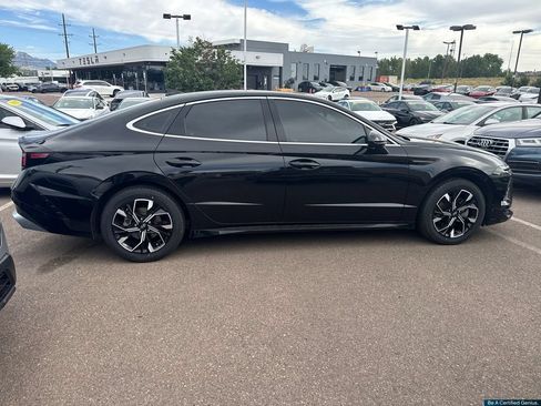 Certified 2024 Hyundai Sonata SEL FWD image 6