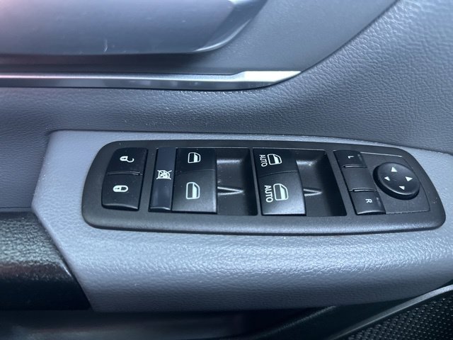 Used 2022 RAM 1500 Big Horn AWD/4WD image 28