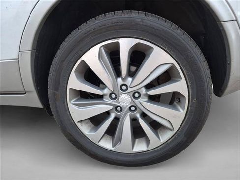 Used 2017 Buick Encore Essence FWD image 12