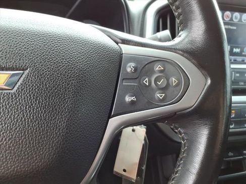 Used 2017 Chevrolet Colorado LT image 38