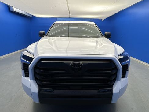 Used 2025 Toyota Tundra SR5 image 3