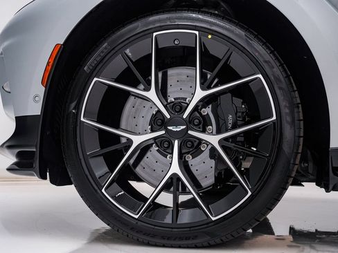 New 2026 Aston Martin DBX 707 AWD/4WD image 15